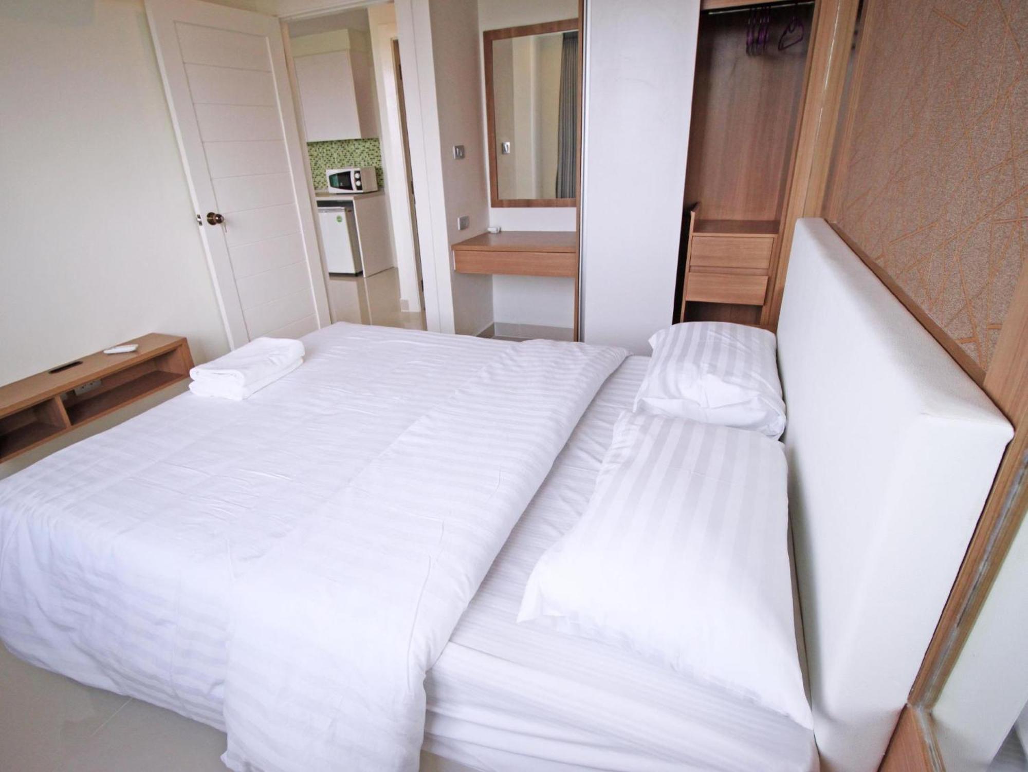 Amazon Residence By Pattaya Sunny Rentals Haat Jomtien Rom bilde