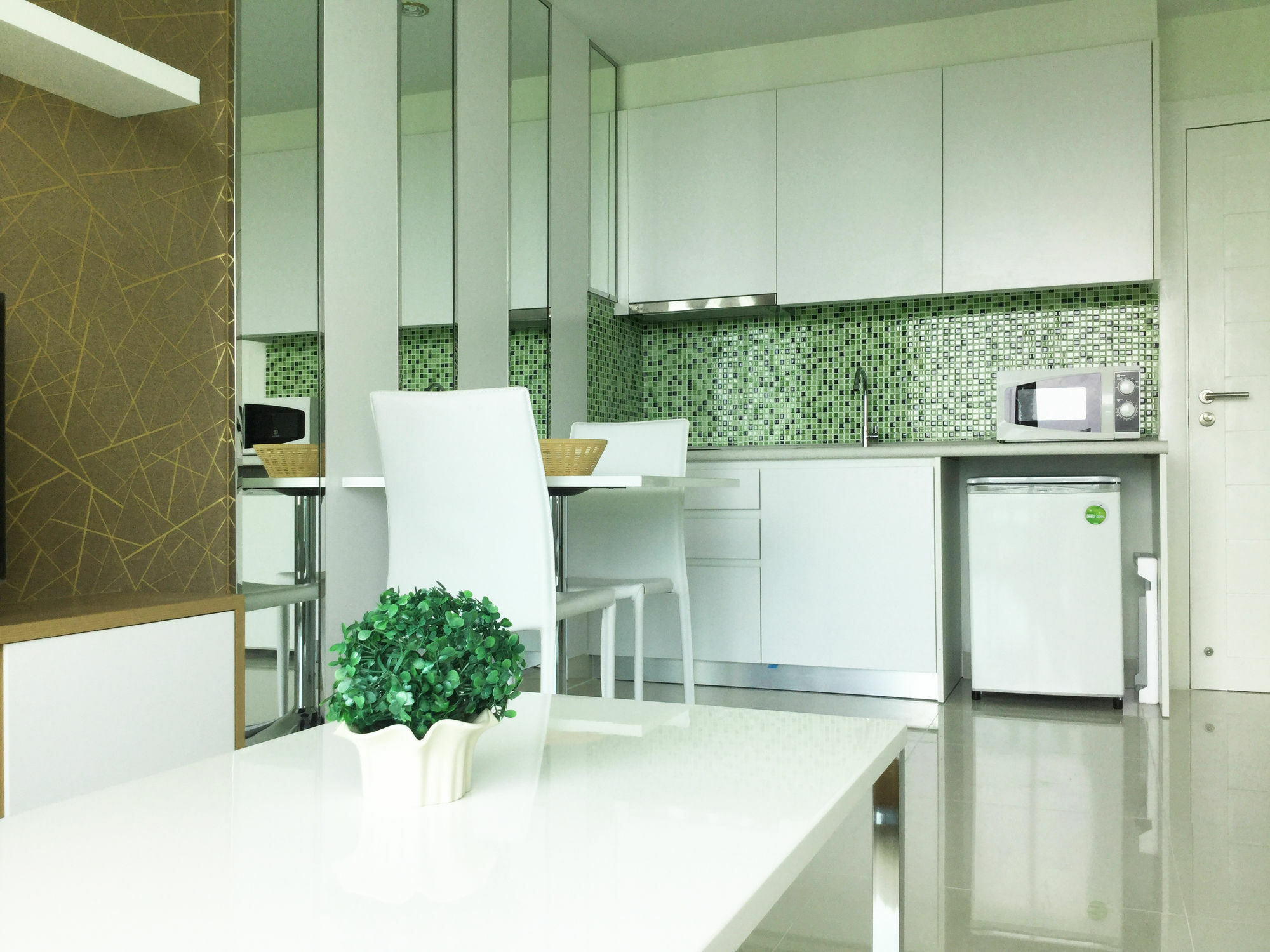 Amazon Residence By Pattaya Sunny Rentals Haat Jomtien Eksteriør bilde