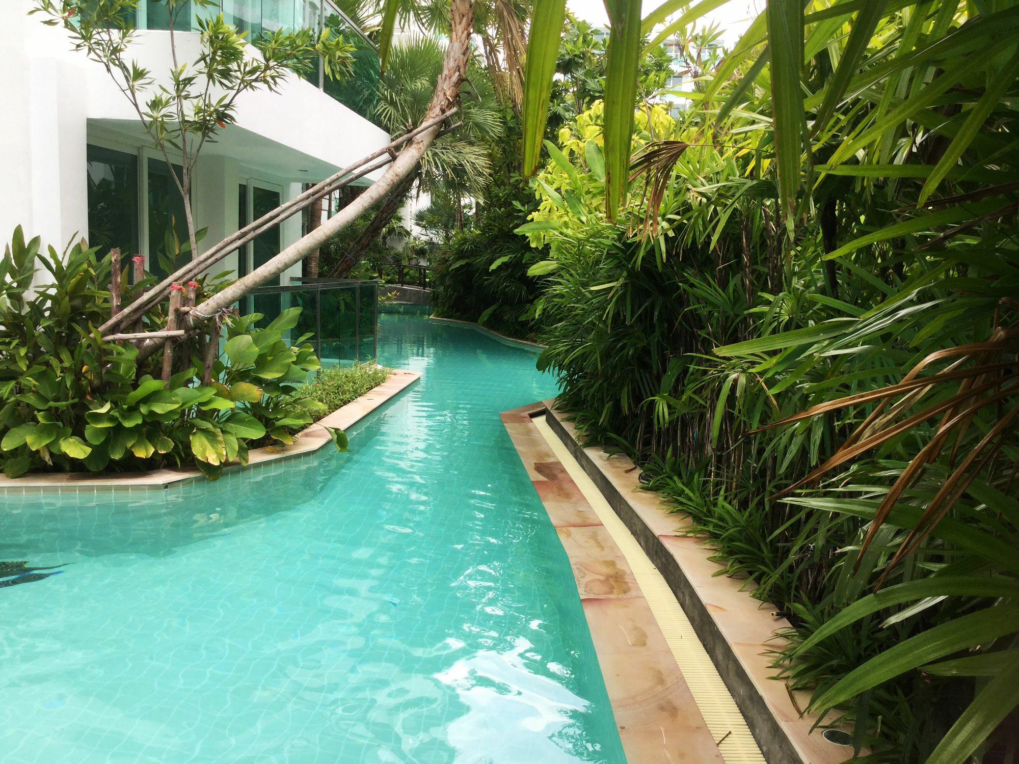 Amazon Residence By Pattaya Sunny Rentals Haat Jomtien Eksteriør bilde