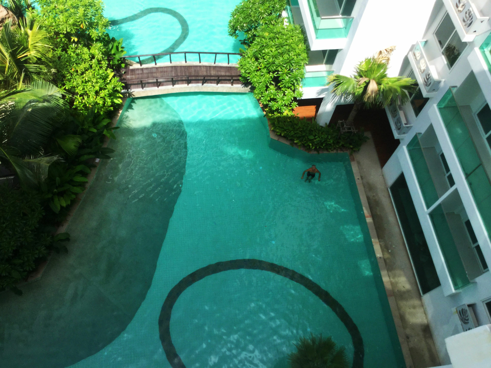 Amazon Residence By Pattaya Sunny Rentals Haat Jomtien Eksteriør bilde