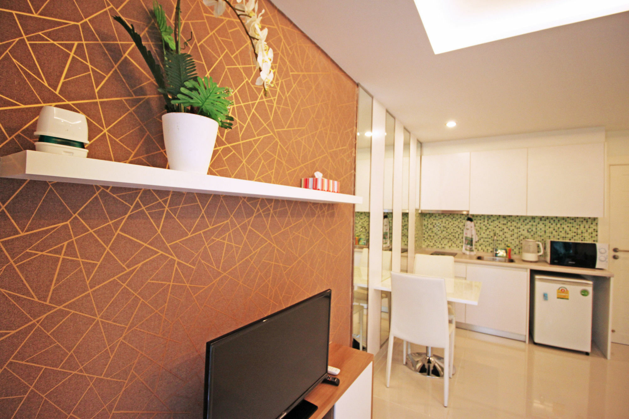 Amazon Residence By Pattaya Sunny Rentals Haat Jomtien Eksteriør bilde